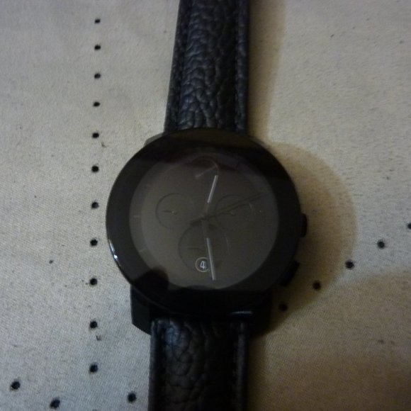 Movado Bold 4 Dial Chronograph with Leather Band Swiss Made & Quartz Works - Picture 2 of 4